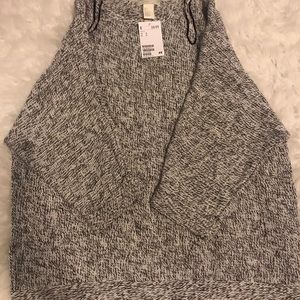 H&M grey sweater